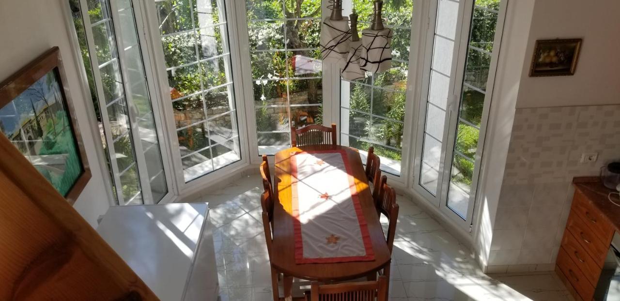Country House Bubullime Albania Lushnje Екстер'єр фото